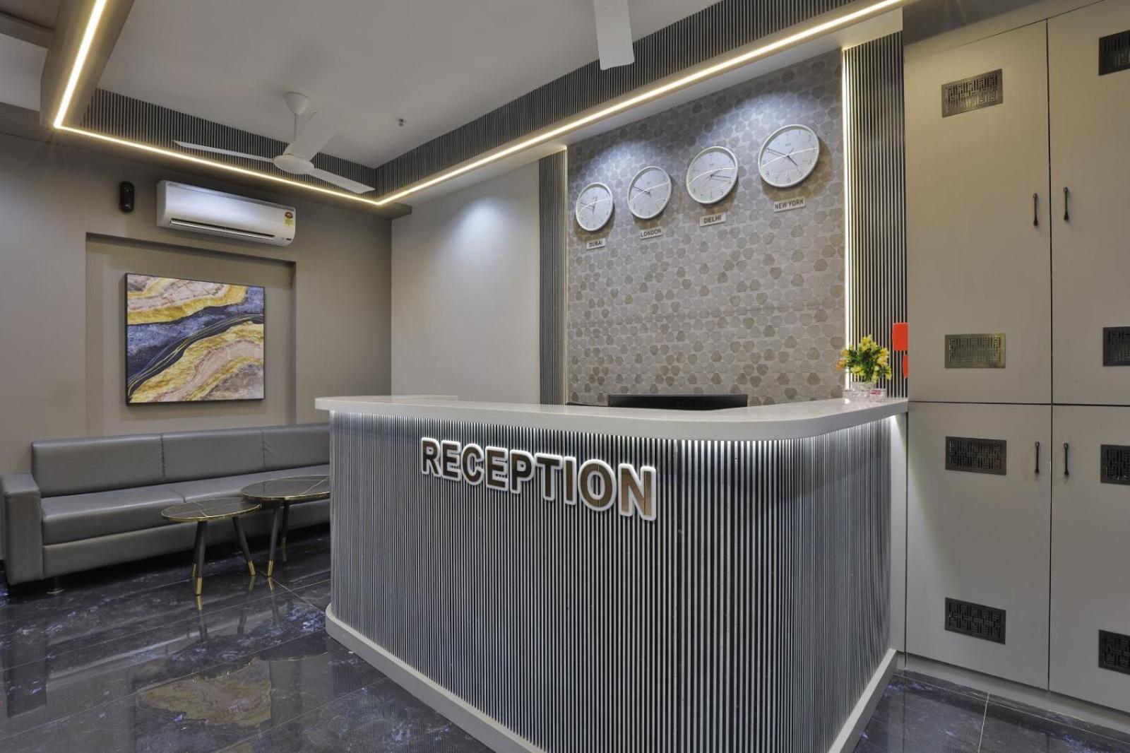 Hotel Legacy Ahmedabad Exterior photo