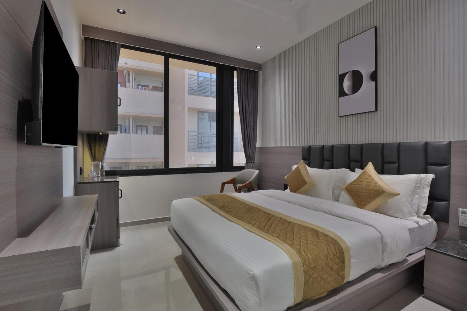 Hotel Legacy Ahmedabad Exterior photo