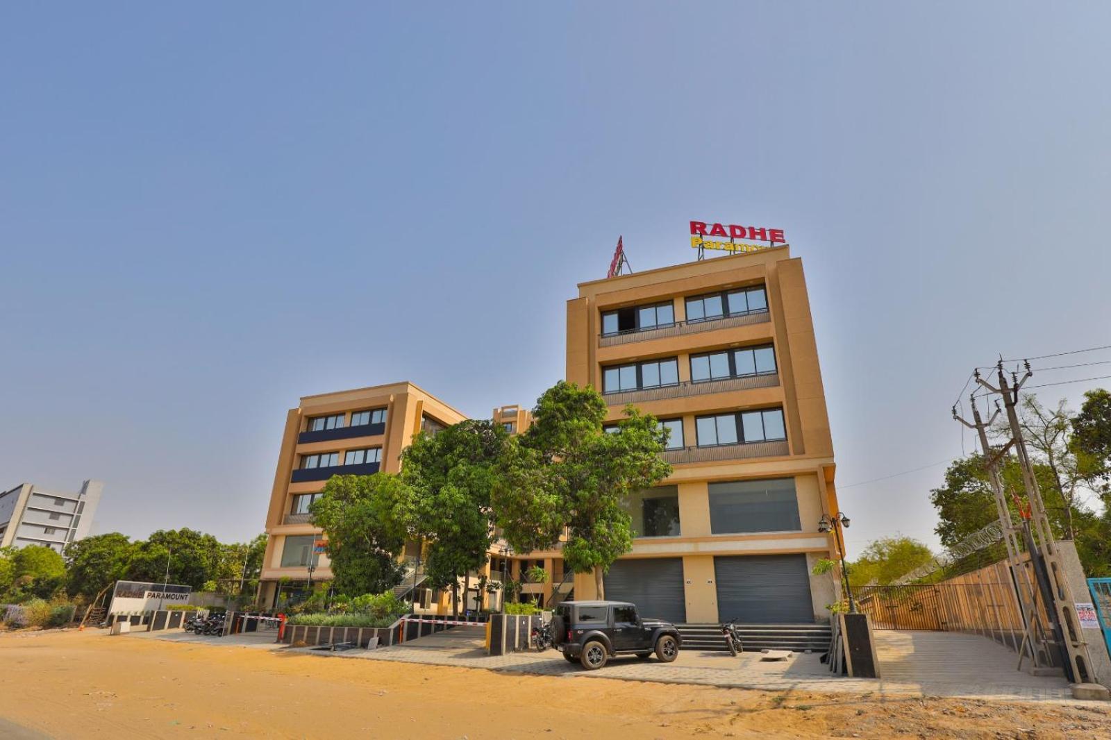 Hotel Legacy Ahmedabad Exterior photo